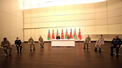 Zakir Həsənovla Hulusi Akarın birgə mətbuat konfransı - VİDEO