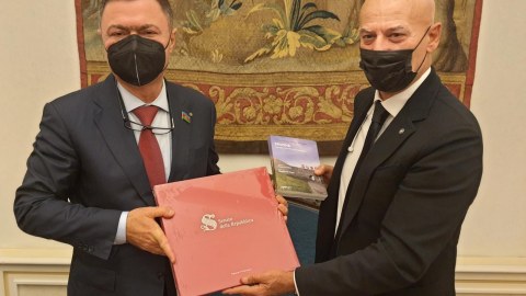 İtaliya Parlamentində azad olunmuş ərazilərlə bağlı müzakirələr aparılıb