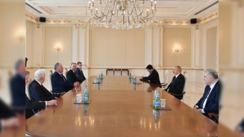 İlham Əliyev britaniyalı deputatı qəbul edib