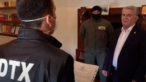 Həbs edilən sabiq icra başçısı ECMO cihazından ayrıldı - Vəziyyəti ağırdır