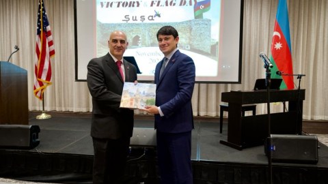 Fuad Muradov Texasda Azərbaycan icmasının üzvləri ilə görüşüb