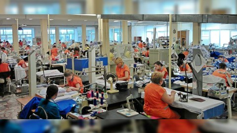 Deputat hökuməti yeni iş yerləri açmağa çağırdı