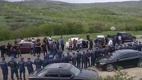 Ermənistanın müdafiə naziri Gorus-Qafan yolunda İNSİDENTLƏ ÜZLƏŞDİ
