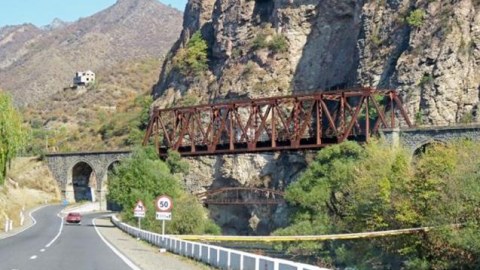 Zəngəzur türk dövlətlərini BİLƏŞDİRƏCƏK