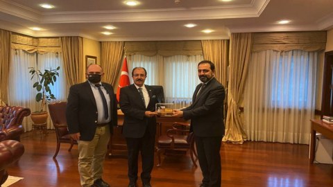Türkiyəli həkimlər “Türkovac”la əlaqədar Azərbaycana GƏLDİ