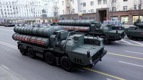 Türkiyə və Rusiya S-400-lərin istehsalı barədə detalları açıqlamayacaq