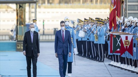 İspaniyanın Baş naziri Türkiyədədir