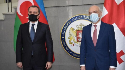 Gürcüstanın XİN rəhbəri Ceyhun Bayramov və  Ararat Mirzoyanla görüşüb