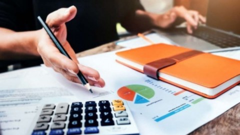 Əhalinin vergi yükünün azaldılması təklif olunur