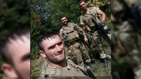 Qalib döyüşçü kimi ailəsinə DÖNDÜ...