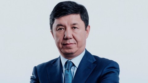 Sabiq baş nazirin ölkədən çıxışına QADAĞA