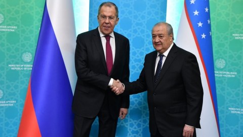 Rusiya və Özbəkistan arasında 18 sənəd imzalandı