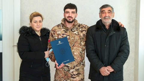 Şəhid ailələri və qazilərə daha 50 mənzil verildi