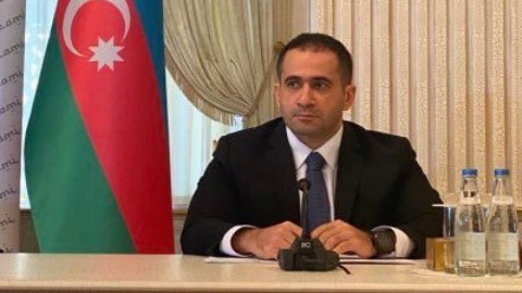 Nazir müavinindən fəxri adlarla bağlı qalmaqallara REAKSİYA
