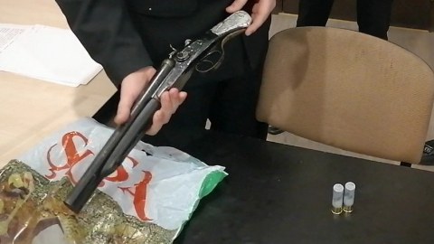 Lənkəran sakininin avtomobilindən silah tapıldı