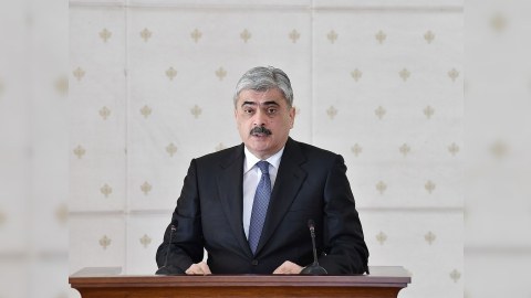 Nazir qazın baha olmasını belə izah etdi: “Dünyada qiyməti çox yüksəkdir”