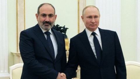 Putinin Paşinyana zəngi İrəvana xəbərdarlıq ola bilər - TƏHLİL  