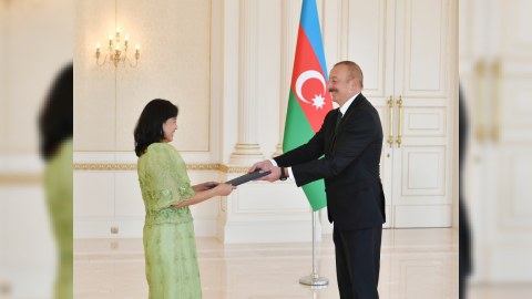 Prezident Filippin səfirinin etimadnaməsini qəbul edib