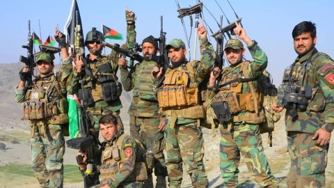 İŞİD-in 80 silahlısı “Taliban”a təslim olub