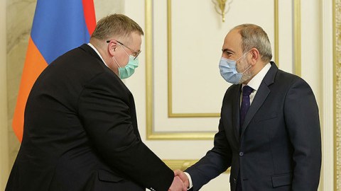 Paşinyan Overçukla kommunikasiyaların bərpasından DANIŞDI