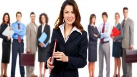 Qadınların dövlət işinə qəbulu TƏNQİD EDİLDİ