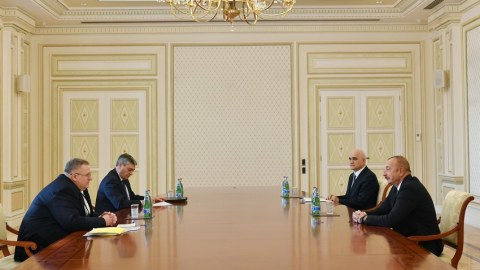 İlham Əliyev Overçuka təşəkkür etdi