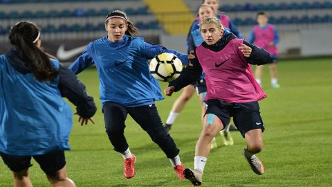 Qadın futbolçularımız məğlub oldu