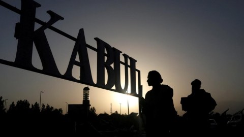 BƏƏ Kabil aeroportunu idarə etmək istəyir