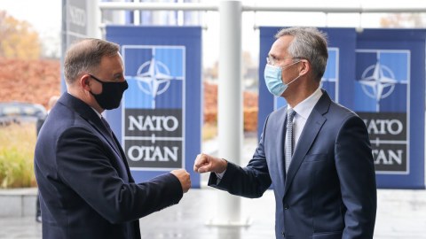 NATO Baş katibi Polşa Prezidenti ilə görüşdü