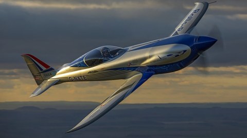Britaniyada təyyarə dünya rekordu qırdı
