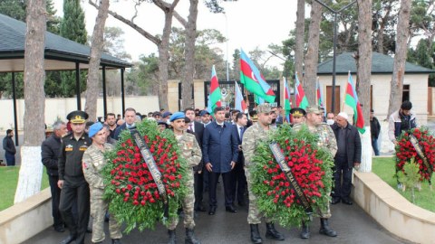 İki şəhidin məzarı Şəhidlər Xiyabanına köçürüldü