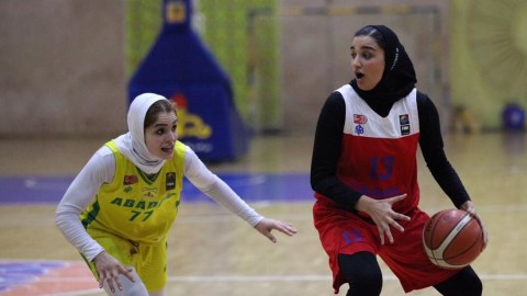 İran basketbolunda ilk: "Ginnes"ə düşdü