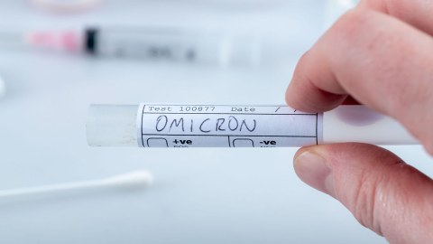 "Omikron" bu dəfə Danimarkada