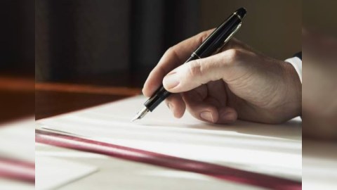 Azərbaycanda “Dövlət rüsumu haqqında” qanuna dəyişiklik edildi