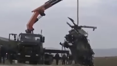 Helikopterin qəzadan sonrakı vəziyyəti - VİDEO