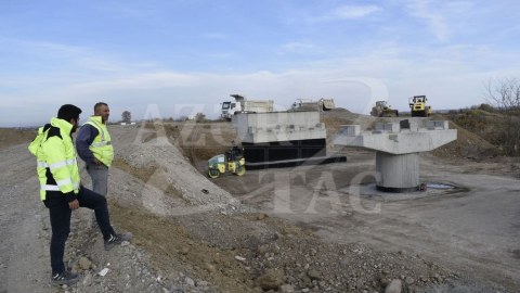 Zəngəzur dəhlizindən keçəcək dəmir yolu yenidən qurulur - FOTO