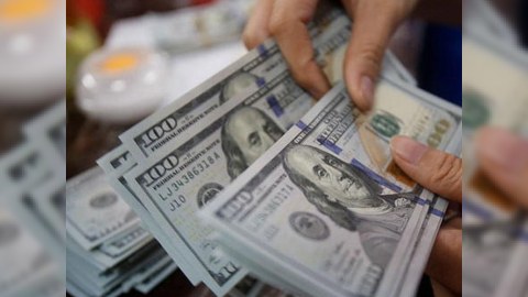 Valyutası dollar qarşısında dəyər itirən ölkələrin SİYAHISI