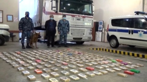 Astara gömrüyündə heroin aşkarlandı
