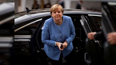 Merkel bu tarixdə siyasətdən GEDİR