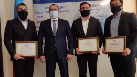 Vətən müharibəsində iştirak etmiş həkimlər Milli Məclisdə