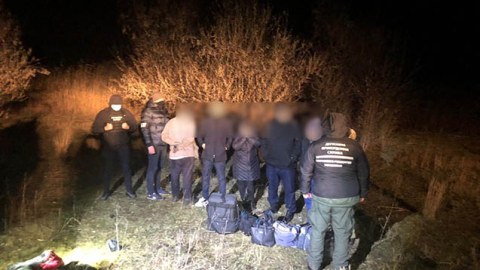 Ukrayna-Rusiya sərhədini qanunsuz keçmək istəyən azərbaycanlılar SAXLANILDI