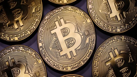 “Bitcoin” yenidən BAHALAŞDI
