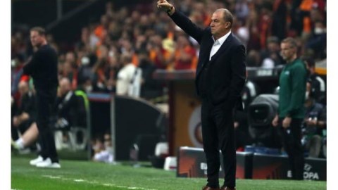 Fatih Terim xəstəxanaya yerləşdirildi