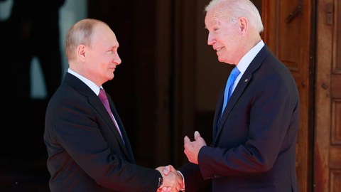 Putinlə Baydenin görüş vaxtı AÇIQLANDI