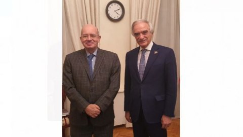 Polad Bülbüloğlu Fransa səfiri ilə GÖRÜŞDÜ