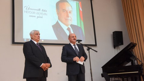 ADU-da Heydər Əliyevin anım günü