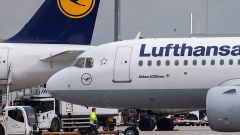 “Lufthansa” Bakıya birbaşa reysləri bərpa etdi