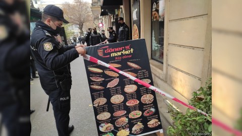 8 nəfərin zəhərləndiyi dönərxana bağlandı - FOTO