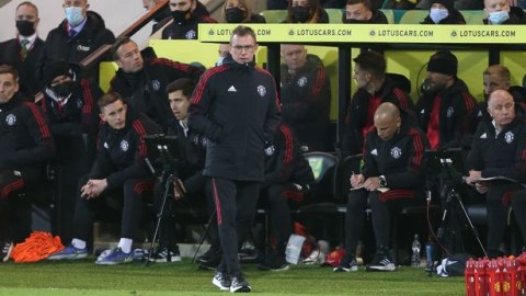 “Mançester Yunayted” futbolçularında virus aşkarlandı