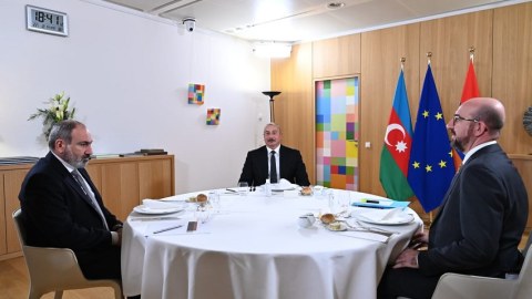 Azərbaycan, Ermənistan və Aİ Şurası liderlərinin görüşü BAŞLADI